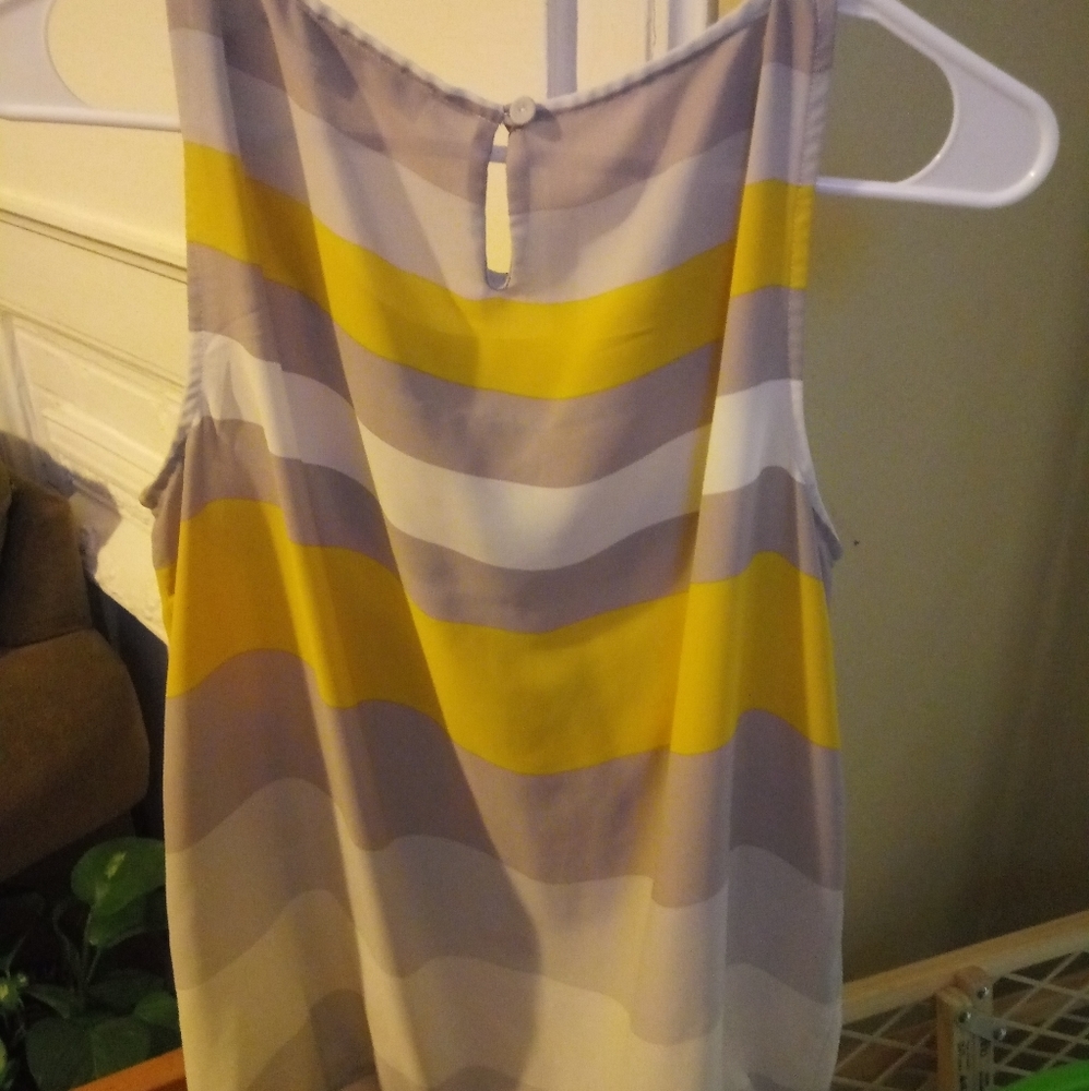 Shirt - Picture 2 of 2